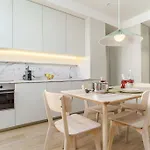 Modern & Cozy Mercado 21 By Lisbeyond Apartment *