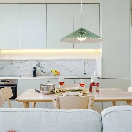 Modern & Cozy Mercado 21 By Lisbeyond *